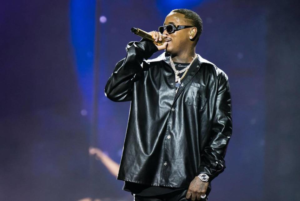 Jeremih performs as the opening act at Curtis “50 Cent” Jackson’s The Final Lap Tour, also featuring Busta Rhymes, at Golden 1 Center on Monday, Sept. 4, 2023, in Sacramento. Xavier Mascareñas/xmascarenas@sacbee.com