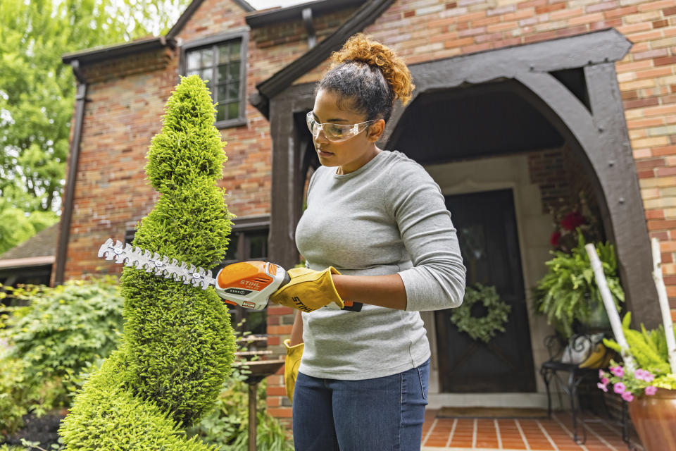 This image provided by STIHL Inc. shows a STIHL HSA 26 cordless gardening shear. (STIHL Inc. via AP)