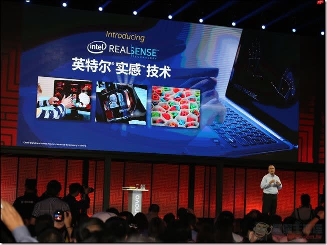 聯想在北京舉辦 Lenovo Tech World 大會，發表VIBE Shot、Smart Cast、Magic View 與REACHit