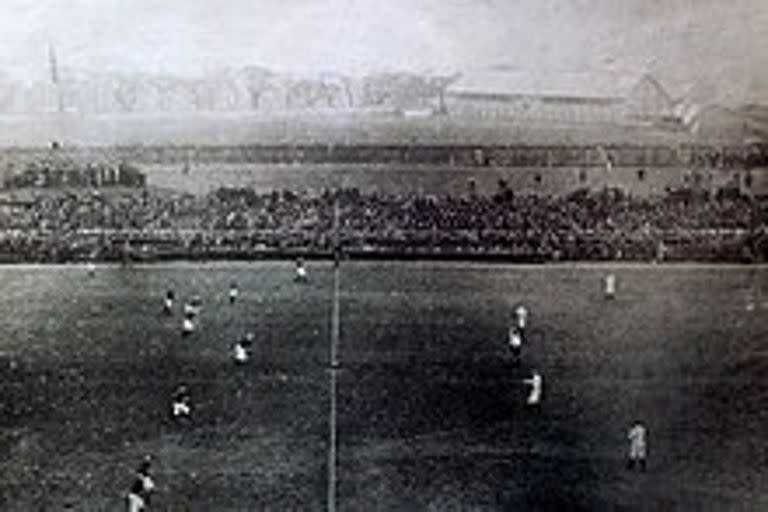 Escocia e Inglaterra jugaron el primer partido internacional, hace 152 años.