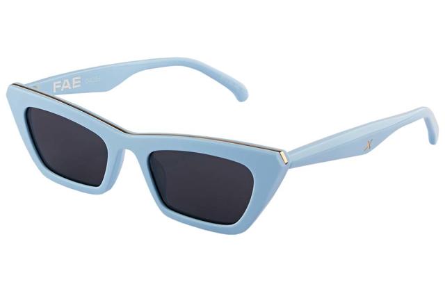 Cool Cats: This Season's Best Cat-Eye Sunglasses by Hollywood-Loved Labels