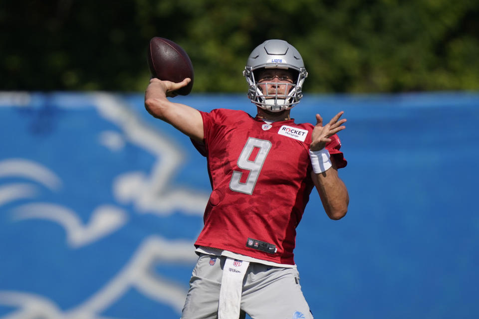 Detroit Lions quarterback Matthew Stafford throws at the Lions NFL football camp practice, Saturday, Aug. 22, 2020, in Allen Park, Mich. (AP Photo/Carlos Osorio)