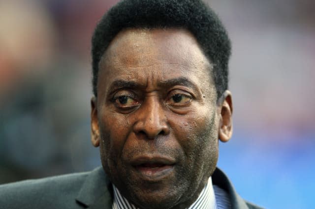 Pele insists 'I'm fine' amid concerns over his health