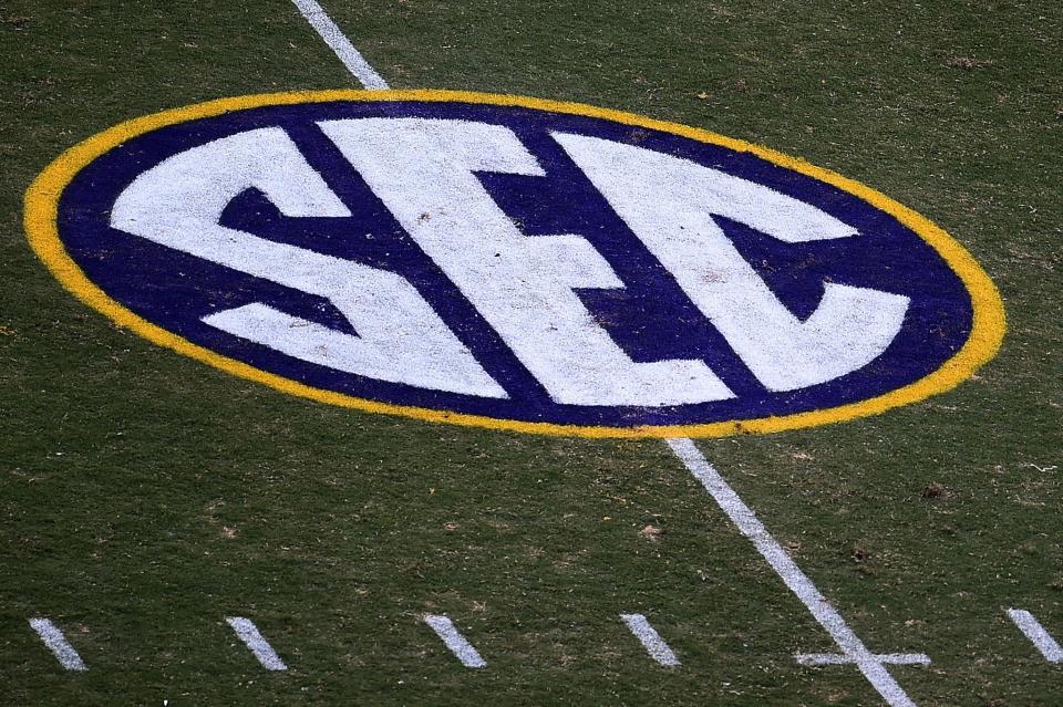 Get excited for the 2017 SEC football season (Getty). 