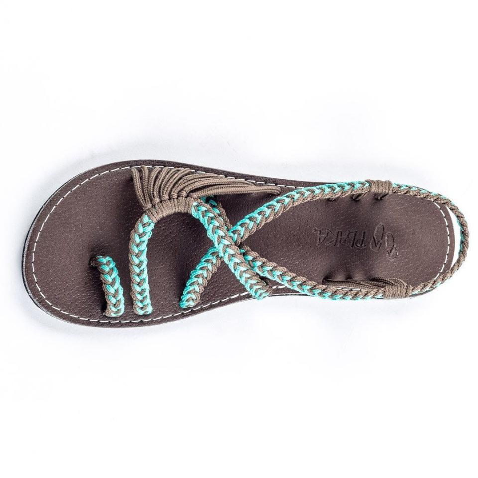 12) Plaka Palm Leaf Flat Summer Sandals