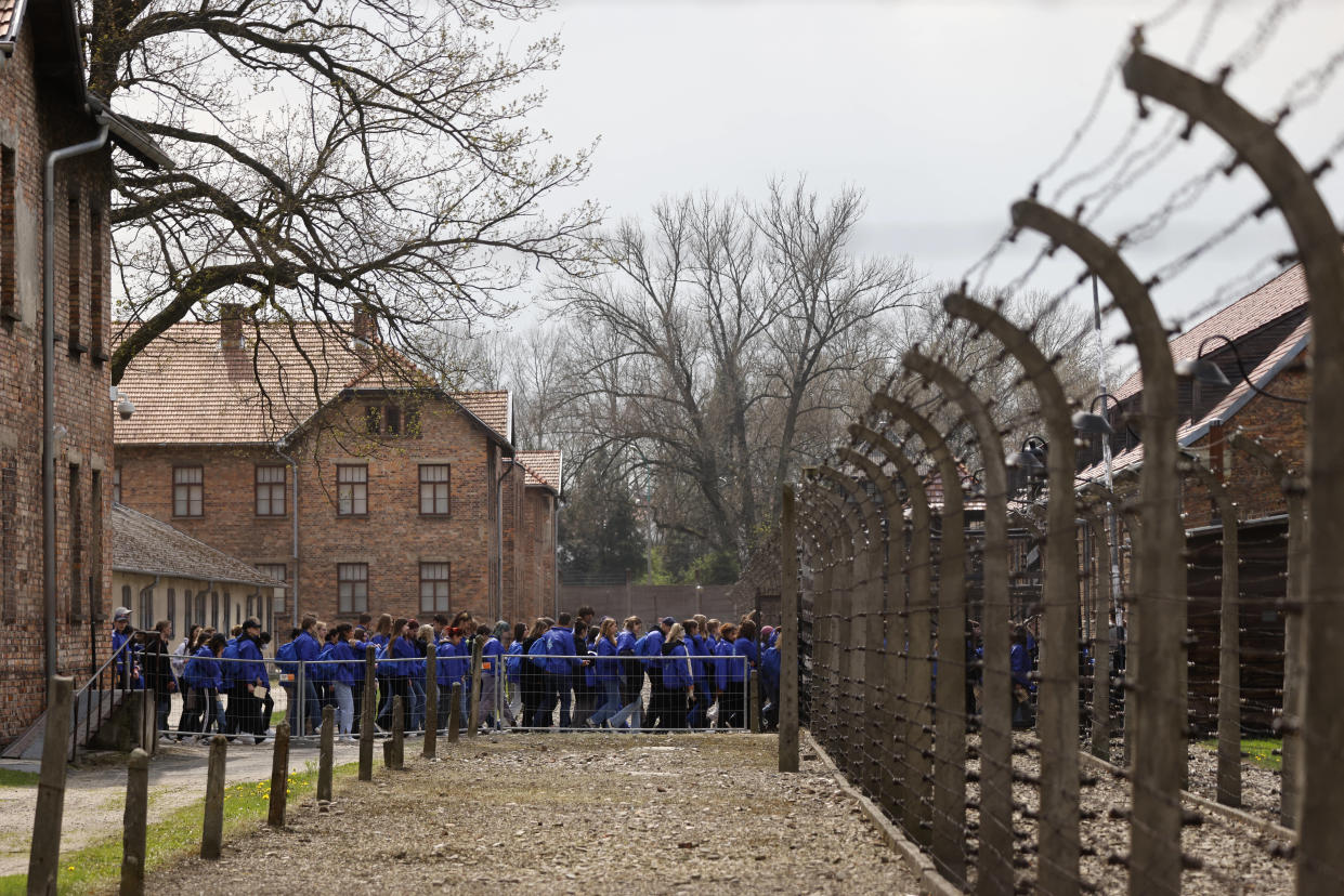 Une photo prise au mémorial d’Auschwitz a déclenché une réaction du centre mémoriel
