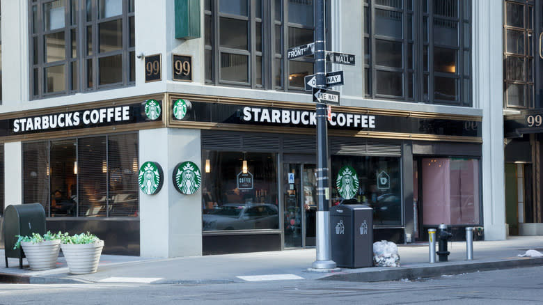Starbucks Coffee location in New York