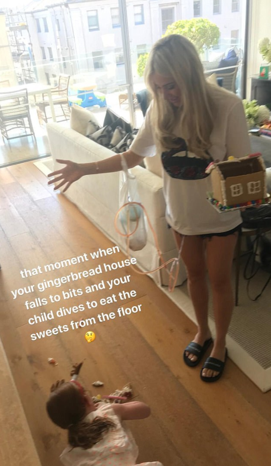 Roxy shared this snap of her carrying a medical bag of drains. Source: Instagram