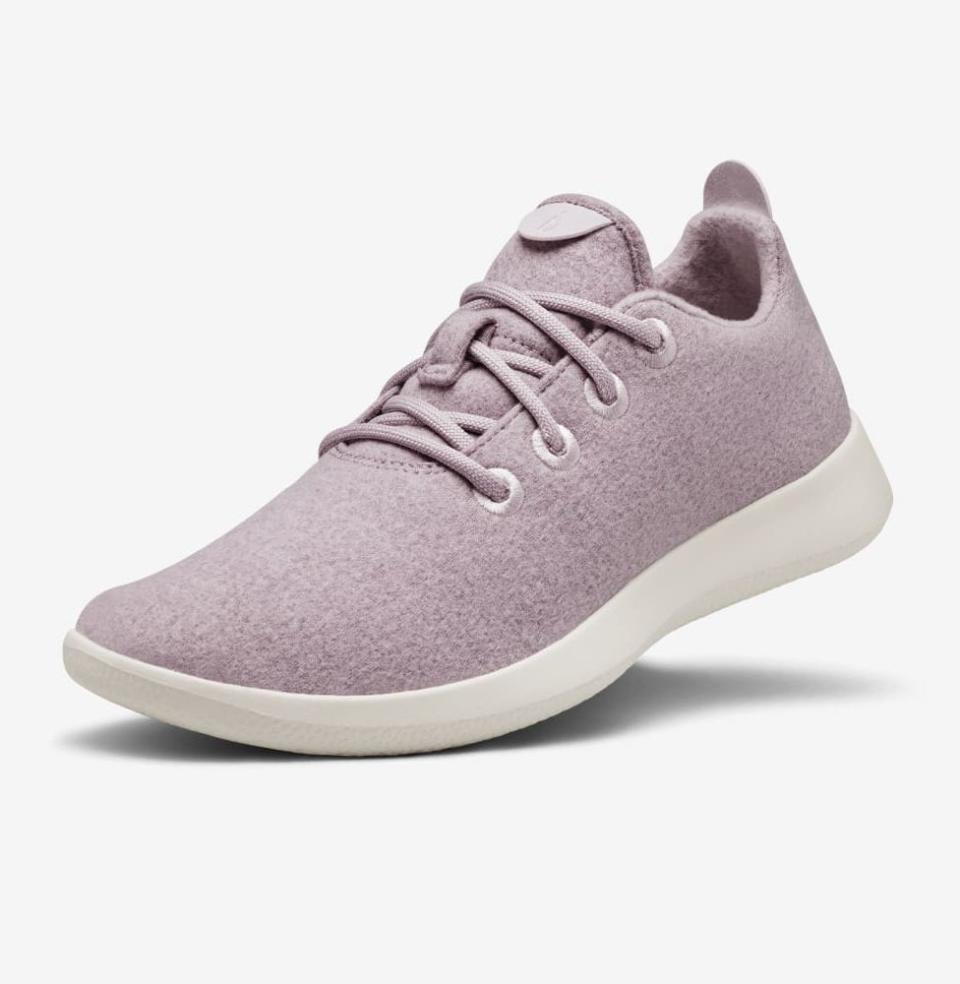 <p><a href="https://go.redirectingat.com?id=74968X1596630&url=https%3A%2F%2Fwww.allbirds.com%2Fproducts%2Fwomens-wool-runners&sref=https%3A%2F%2Fwww.esquire.com%2Flifestyle%2Fg27022031%2Fbest-gifts-for-mother-in-law-ideas%2F" rel="nofollow noopener" target="_blank" data-ylk="slk:Shop Now;elm:context_link;itc:0;sec:content-canvas" class="link ">Shop Now</a></p><p>Wool Runners</p><p>allbirds.com</p><p>$110.00</p>