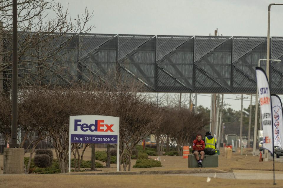 An employee entrance to the FedEx World Hub along Tchulahoma Road.
