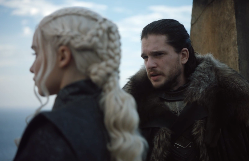 Emilia Clark just confessed what we were all thinking when Jon pet Drogon on “Game of Thrones”