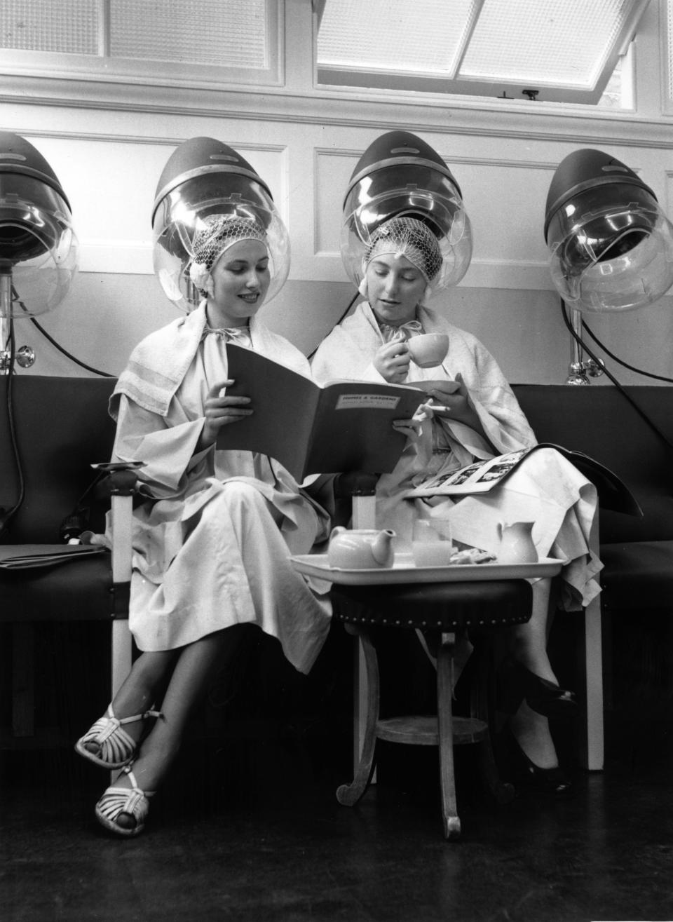 The Best Bonnet Hair Dryers for Salon-Quality Styling at Home