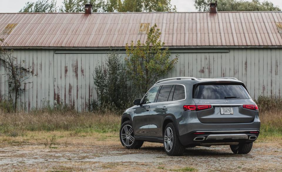 In-Depth Photos of the 2020 Mercedes-Benz GLS450