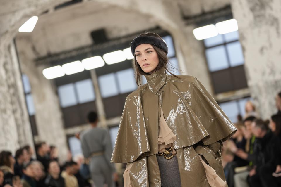 A model wears a creation as part of the Chloe Fall/Winter 2024-2025 ready-to-wear collection presented Thursday, Feb. 29, 2024 in Paris. (Photo by Scott A Garfitt/Invision/AP)