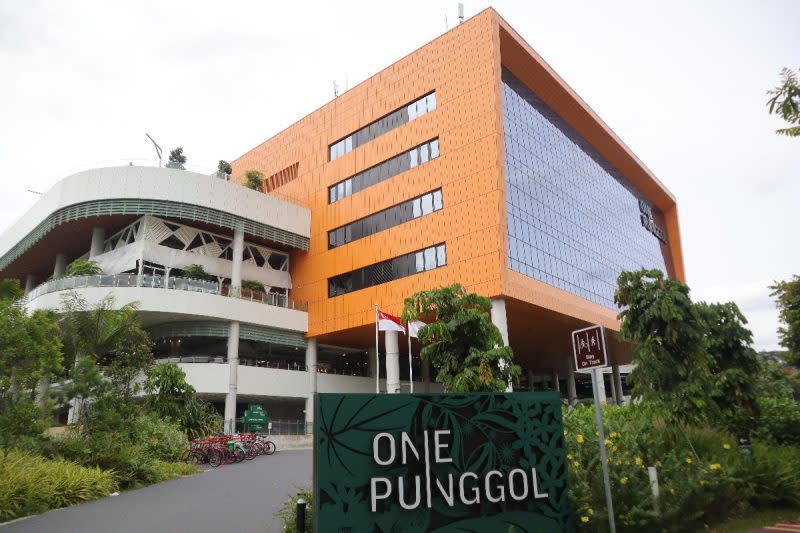 one punggol hawker centre - outside