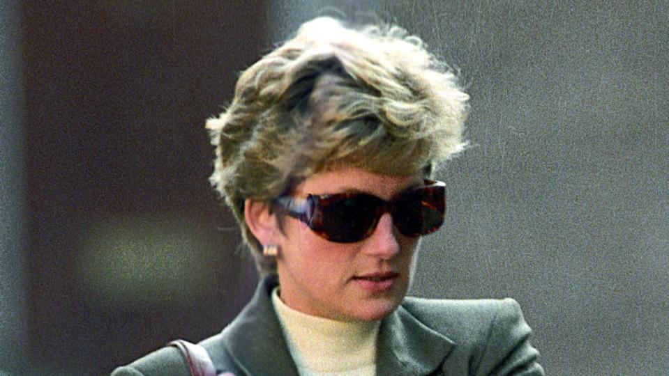 Princess Diana shopping in Knightsbridge