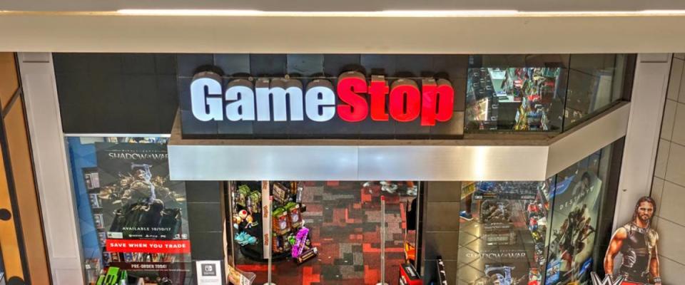 Game Stop video games storefront, shopping mall