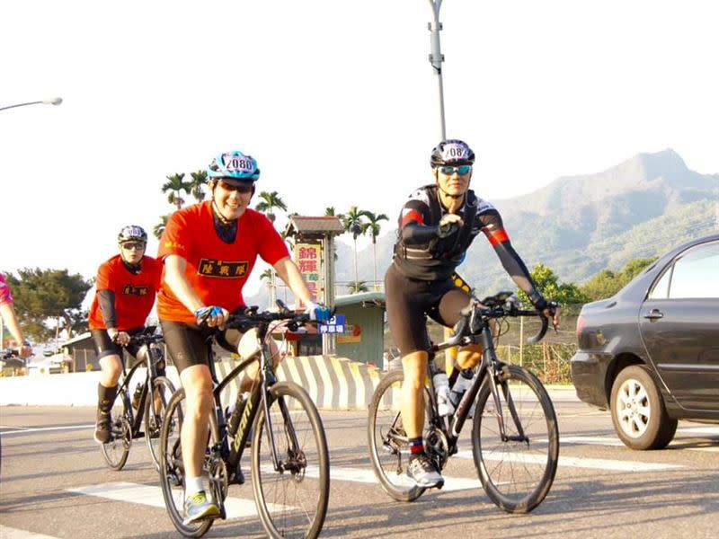 馬英九參加單車活動一百公里騎了近六小時完賽。 （圖／翻攝自馬英九臉書）