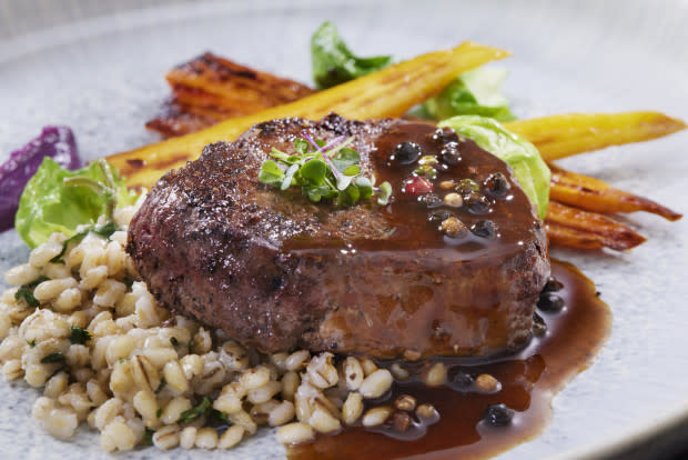 <p><a href="https://www.gettyimages.com/detail/photo/seared-bison-fillet-steak-with-creamy-mushroom-herb-royalty-free-image/1310115026?phrase=buffalo+dish&adppopup=true" rel="nofollow noopener" target="_blank" data-ylk="slk:LauriPatterson/Getty Images;elm:context_link;itc:0;sec:content-canvas" class="link ">LauriPatterson/Getty Images</a></p>