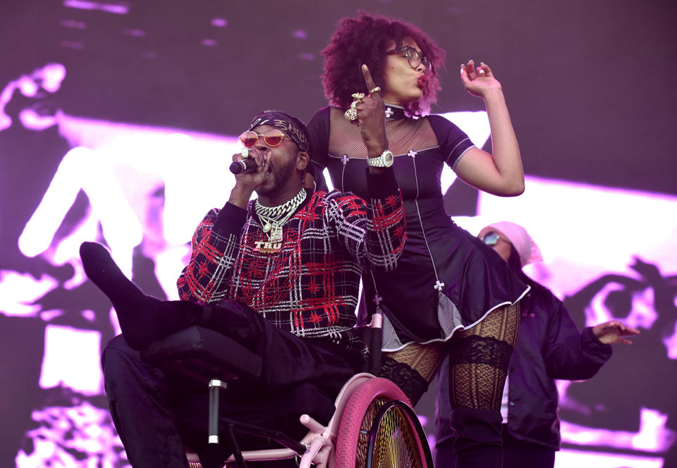 <p>2 Chainz performs during the 2017 Life is Beautiful Festival on September 22, 2017 in Las Vegas, Nevada.<br>(Photo by Tim Mosenfelder/Getty Images) </p>