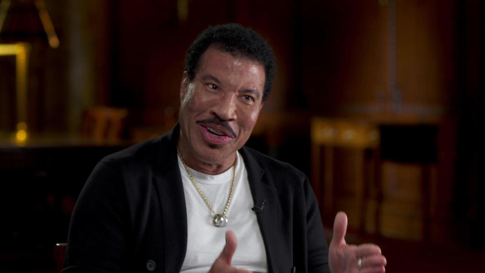 Grammy-winner Lionel Richie.   / Credit: CBS News