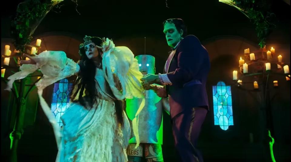 A wedding between Lily and Herman Munster gets especially freaky in "The Munsters"