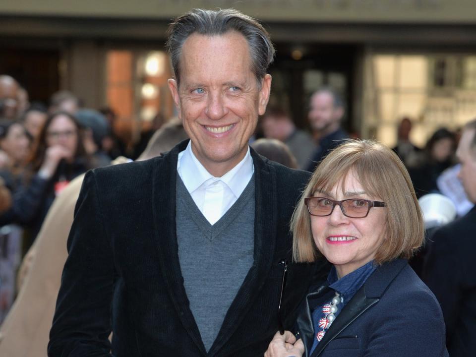 Richard E Grant and Joan Washington in 2016 (Getty Images)