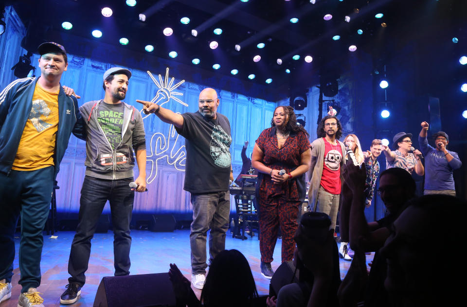 NEW YORK, NEW YORK - JANUARY 12: (EXCLUSIVE COVERAGE) (L-R) Chris Sullivan, Lin-Manuel Miranda, James Monroe Iglehart, Aneesa Folds, Utkarsh Ambudkar, Kaila Mullady, Andrew Bancroft, Anthony Veneziale and Christopher Jackson at the closing night performance of the improvised Rap and Hip-Hop musical 