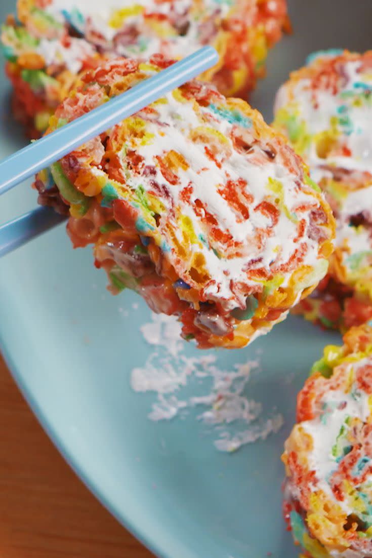 Fruity Pebbles Sushi