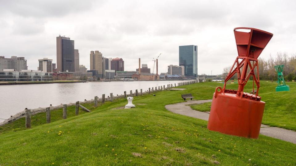 Toledo Ohio Waterfront Downtown City Skyline Maumee River - Image.