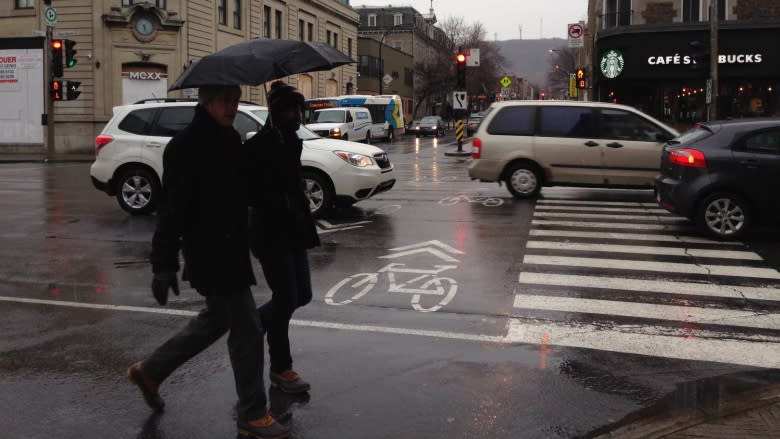 Umbrella time: Rainfall warning in effect for Montreal area
