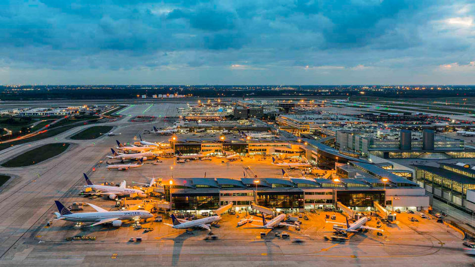 worlds biggest airports