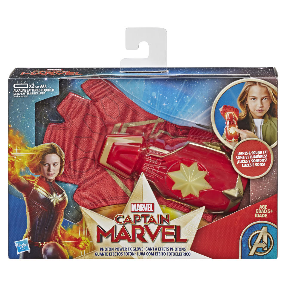Captain Marvel Photon Power Glove (Photo: Hasbro)