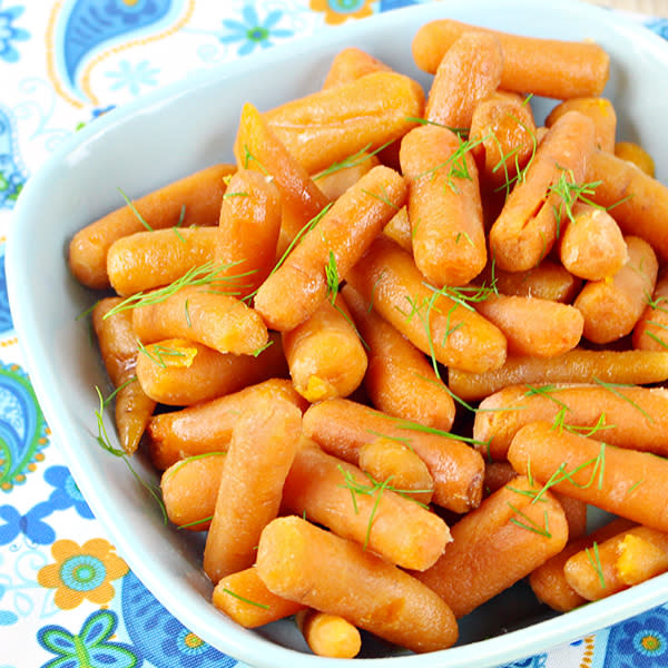 Slow Cooker Baby Carrots with Honey and Brown Sugar