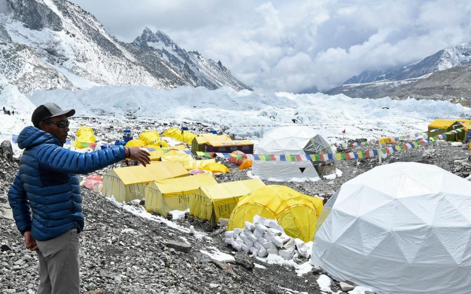 Everest - PRAKASH MATHEMA/AFP