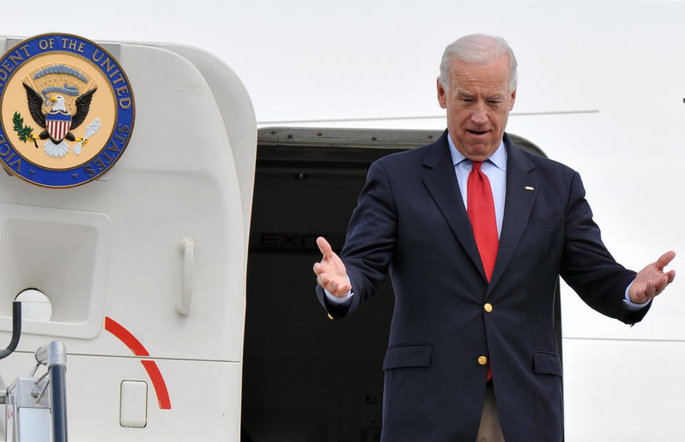 US Vice President Joe Biden gestures after his plane landed at Kiev's airport, Boryspil, on July 20, 2009. Biden is on a working visit in Ukraine and then in Georgia amid concern in both nations that their relations with the United States could suffer as US-Russian relations improve.&nbsp;