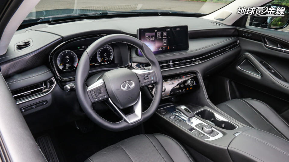 QX60為Infiniti第一個採用新世代內裝設計與會的市售車。(攝影/ 陳奕宏)