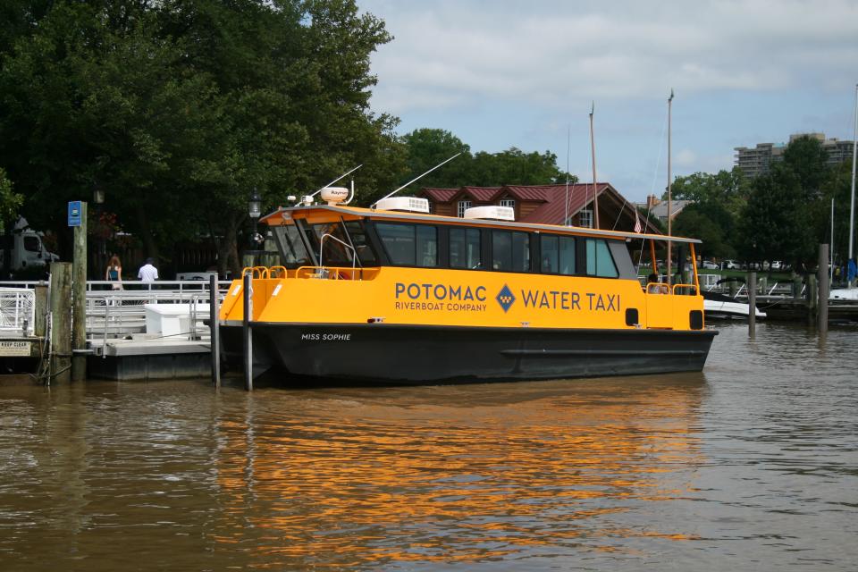 Potomac Water Taxi