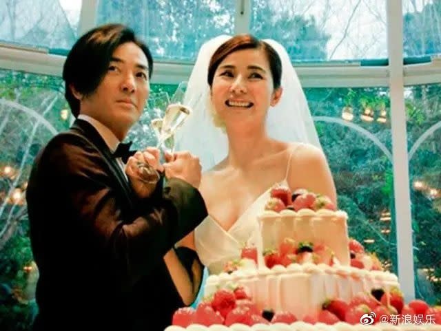 ▲鄭伊健（左）與蒙嘉慧2013年結婚。（圖／翻攝自微博）