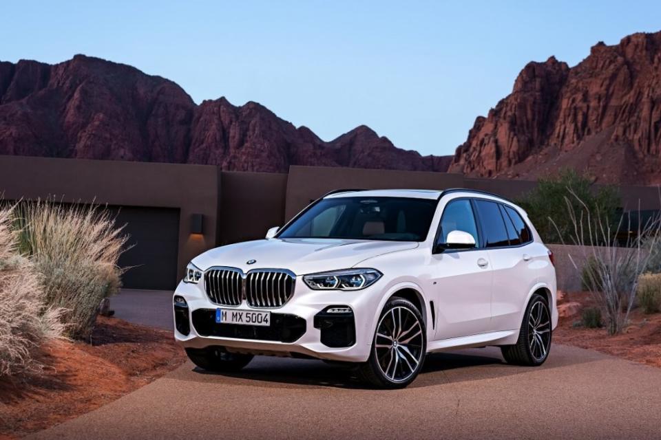 bmw-x5-xdrive40d-x6-xdrive40d-48v