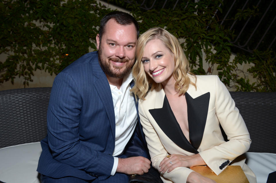 Michael Gladis and Beth Behrs, pictured together at ASPCA’s Los Angeles benefit in 2016, are officially mister and missus. (Photo: Matt Winkelmeyer/Getty Images for ASPCA)