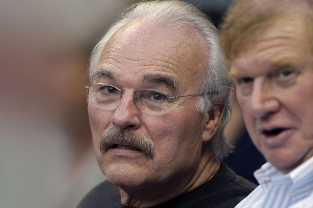 13 Bills Conrad Dobler Photos & High Res Pictures - Getty Images