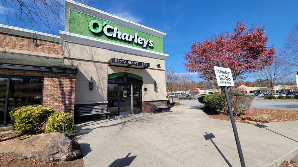 The Hendersonville O'Charley's located at 65 Highland Square Drive at the Walmart Shopping Center has permanently closed.