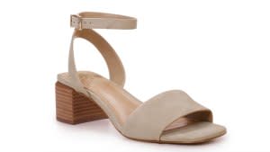 vince-camuto-sandals