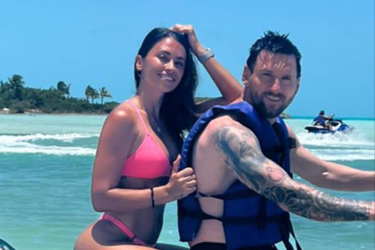 Anto Roccuzzo y Leo Messi, en sus soñadas vacaciones