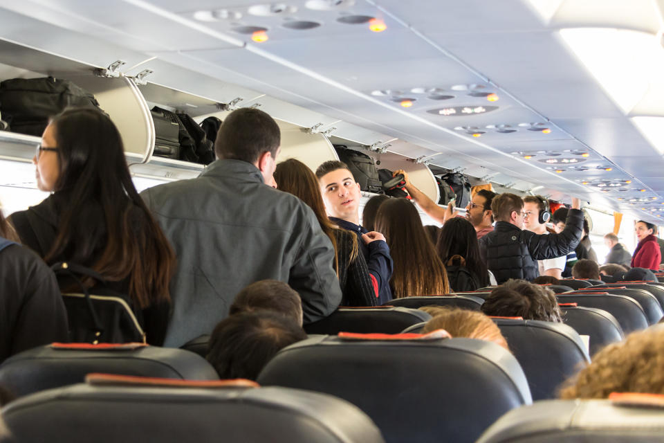 Zwischenfälle mit Passagieren können Konsequenzen für alle Fluggäste haben. (Bild: Getty Images)