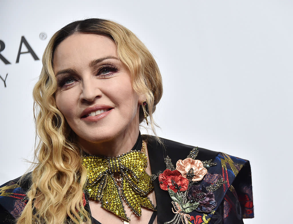 Madonna shared a pic of her newly adopted twin daughters in tracksuits, and we’re getting more and more obsessed with them