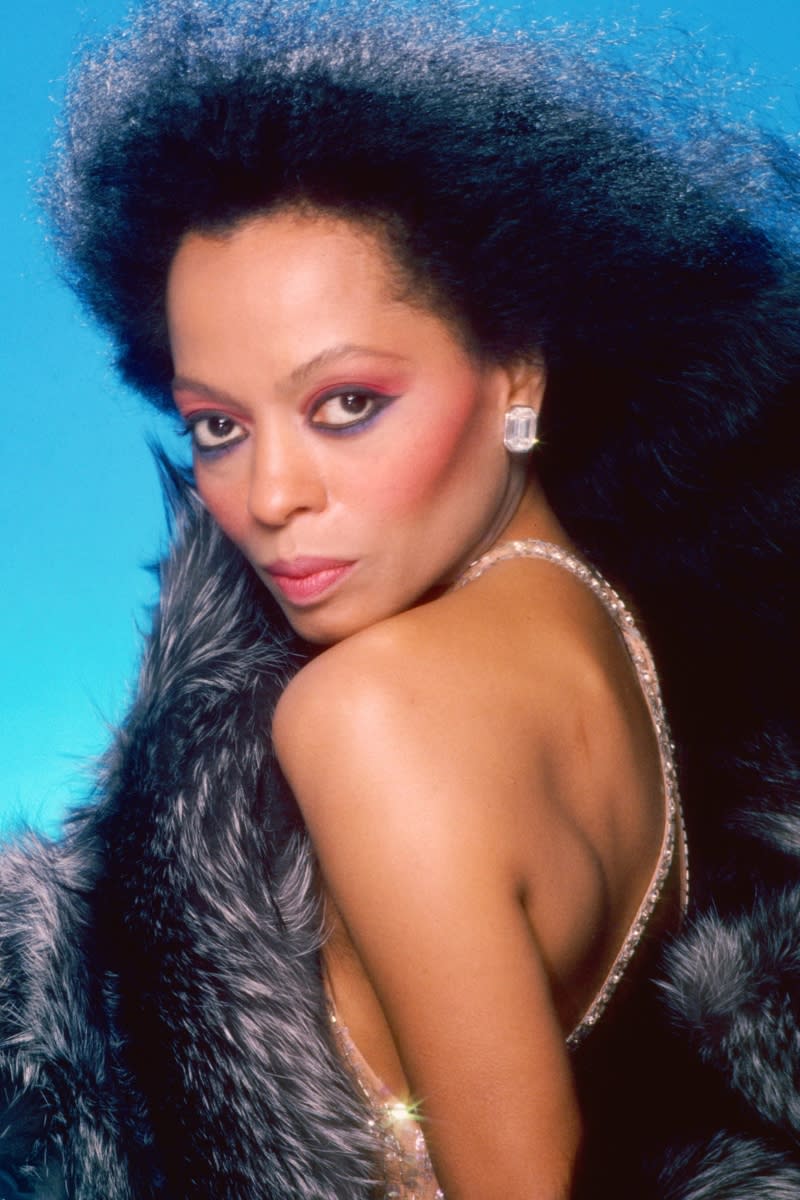 Diana Ross pictured wearing pink blush and lipstick