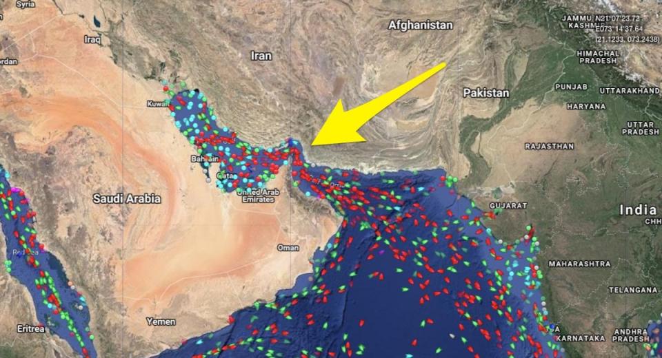 strait of hormuz traffic 5july2019 skitch