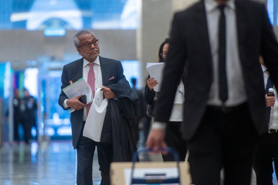 Datuk Seri Najib Razak's lawyer Tan Sri Shafee Abdullah is pictured at the Palace of Justice in Putrajaya February 22, 2023. — Picture by Shafwan Zaidon